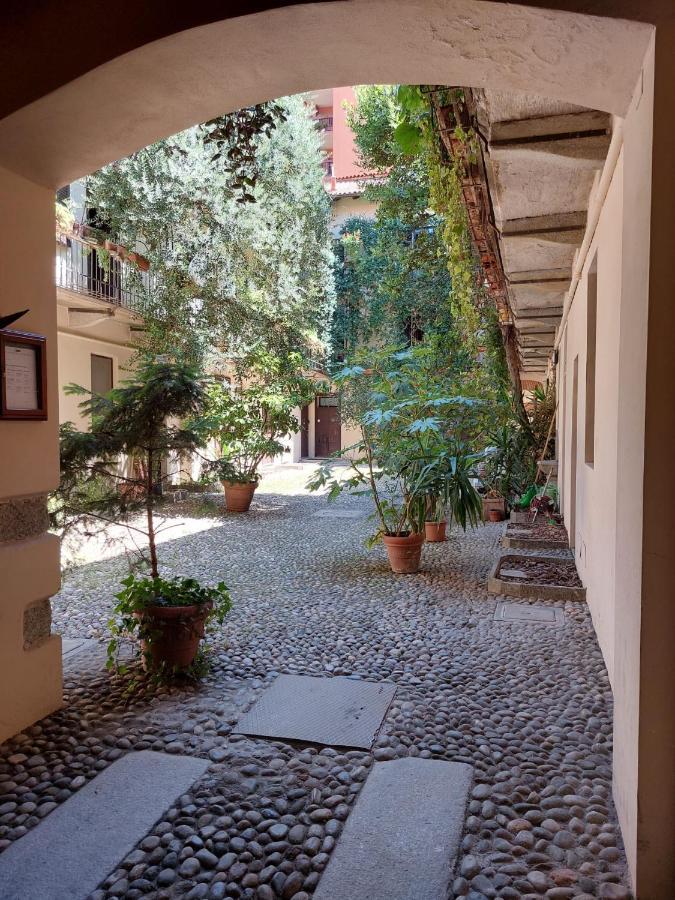 Naviglio House Apartment Milan Exterior photo